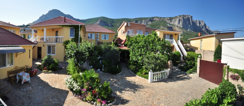 Отдых в поселке Форос в Крыму